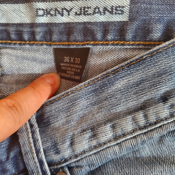 Jeans - Picture 2 of 2